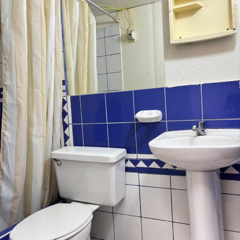 El Duke Kahanamoku surf hostel - Classic Quadruple Room - 4
