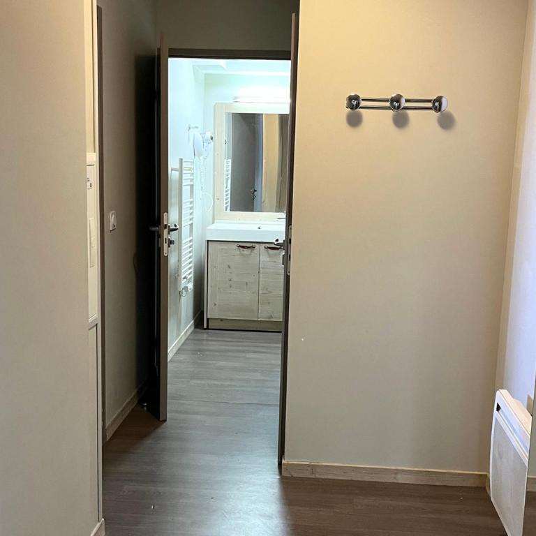 Appartement spacieux, accÃ¨s piscine - 6 pers. - FR-1-425-246 - Apartamento - 12