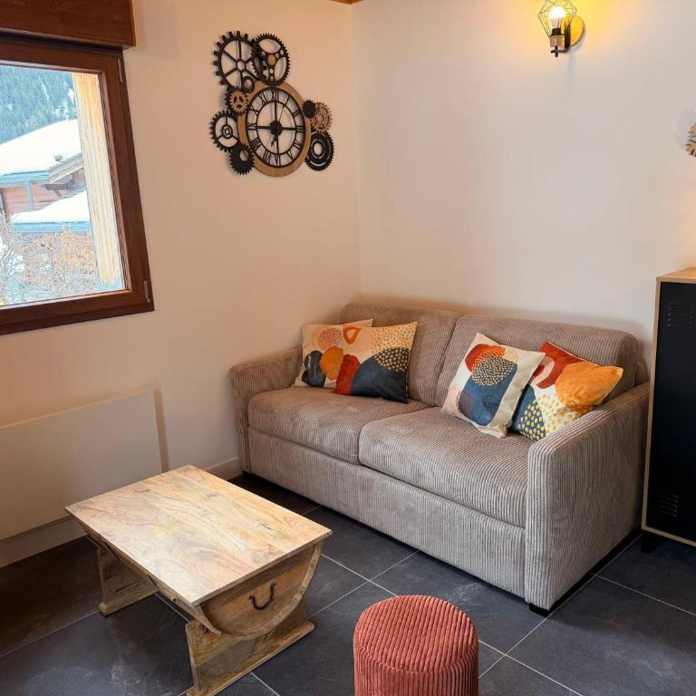 Appartement neuf cocooning avec balcon et parking privé à Pralognan-la-Vanoise - FR-1-464-252 - Apartment - 4