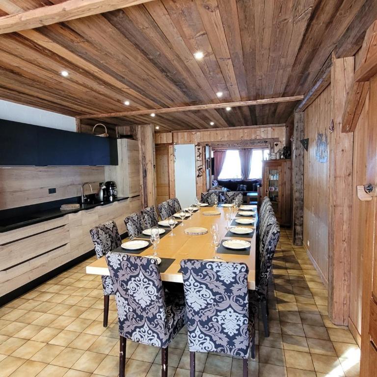 Chalet de charme avec WiFi - 18 pers. - FR-1-846-60 - Chalet - 1