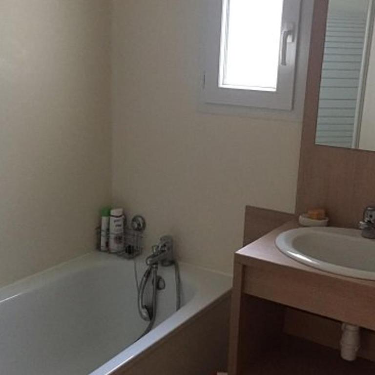 Appartement lumineux avec parking - 6 pers. - FR-1-878-79 - Appartement - 11