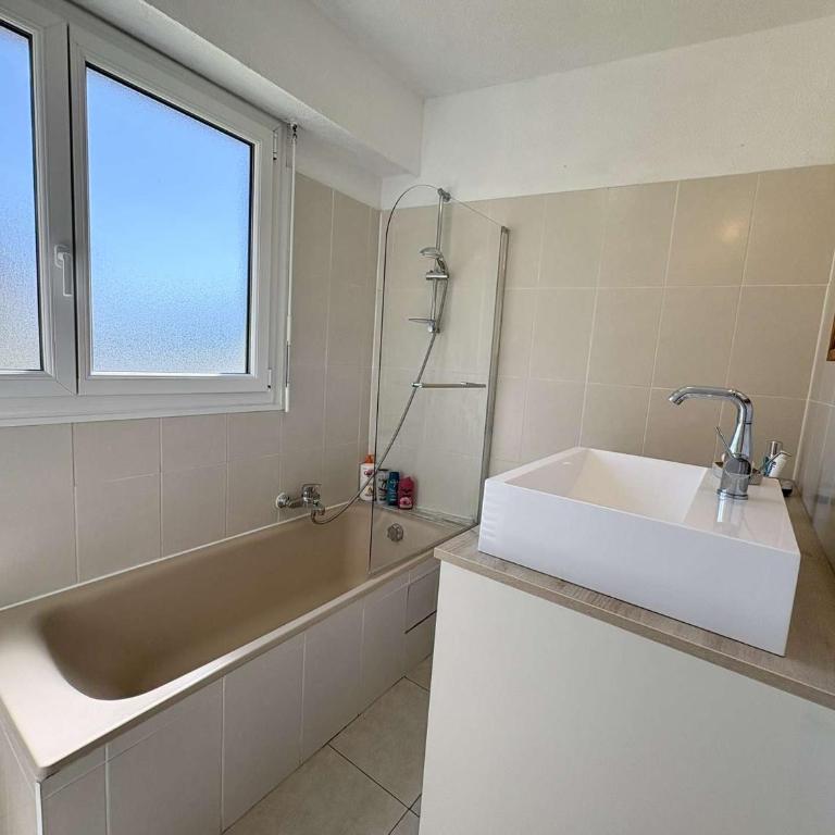 Appartement rÃ©novÃ© avec WiFi - 4 pers. - FR-1-252A-145 - Appartement - 13