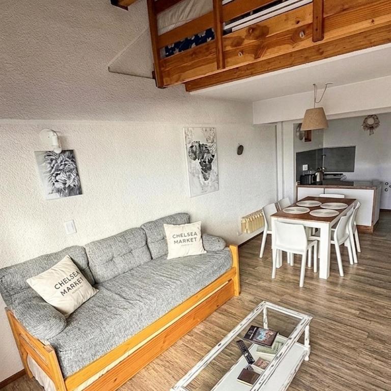 Vista al Lago Apart - Two-Bedroom Apartment - 8
