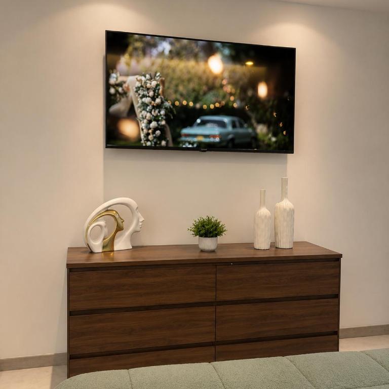 Suite de Lujo la Carolina - Apartamento de 1 dormitorio - 2