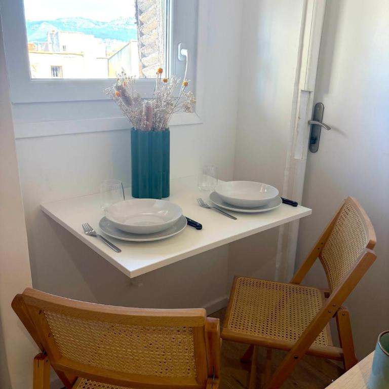 Studio neuf & cosy Cœur Vieux Toulon Port à 5min - Appartamento con 1 Camera da Letto - 7