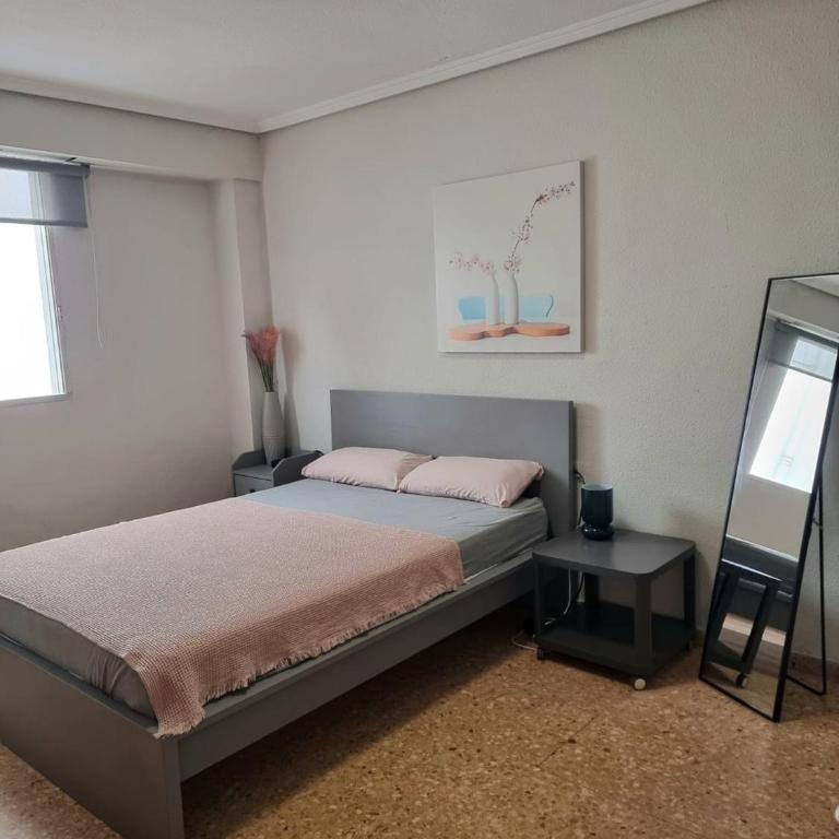 Rooms near the Beach Cabanyal and Universities - Camera Matrimoniale con Bagno in Comune - 8