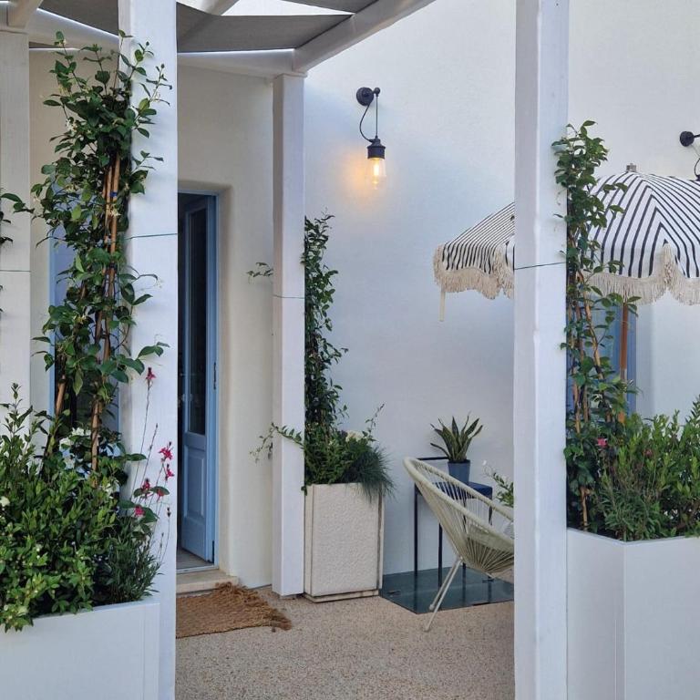 Casa Marì - Eleganza in Centro Storico - Pula - Casa Vacanze con 3 Camere da Letto - 2