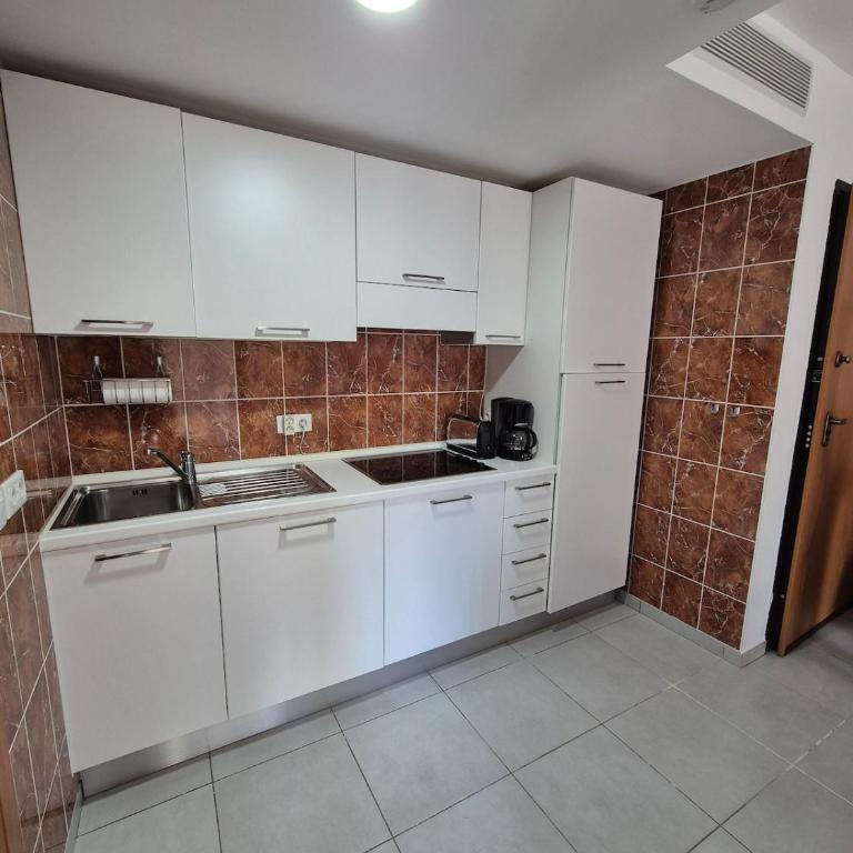 Charmant T2 - Appartement 2 Chambres - 17