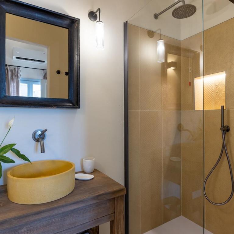 Casa Marì - Eleganza in Centro Storico - Pula - Casa Vacanze con 3 Camere da Letto - 35