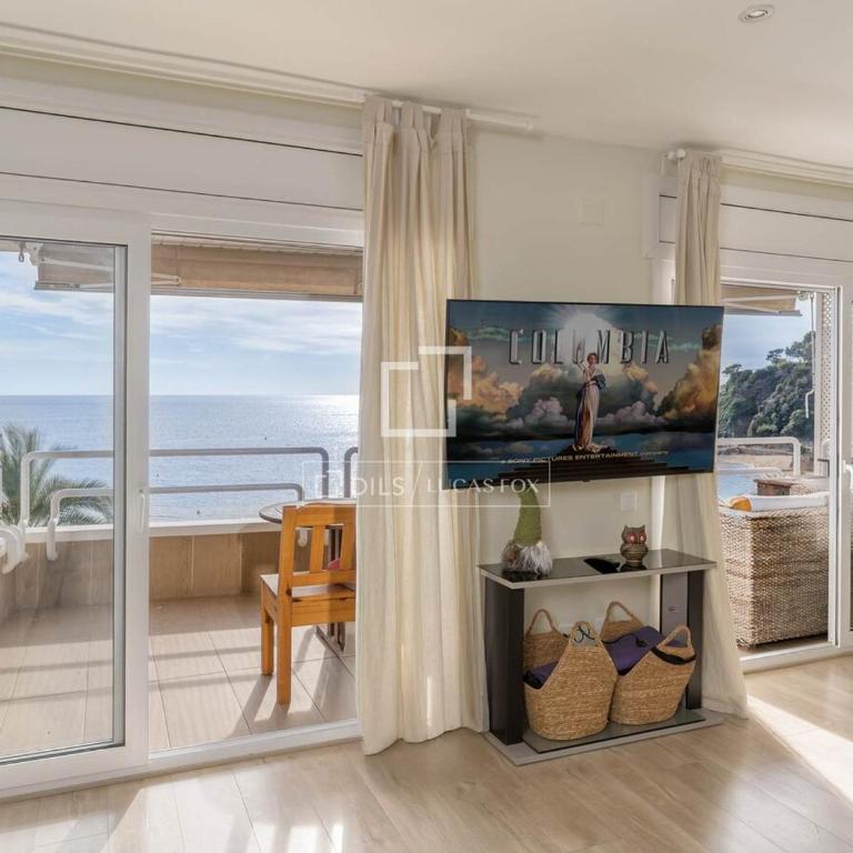 Incredible renovated apartment on the waterfront - Appartamento con 2 Camere da Letto, Balcone e Vista mare - 15