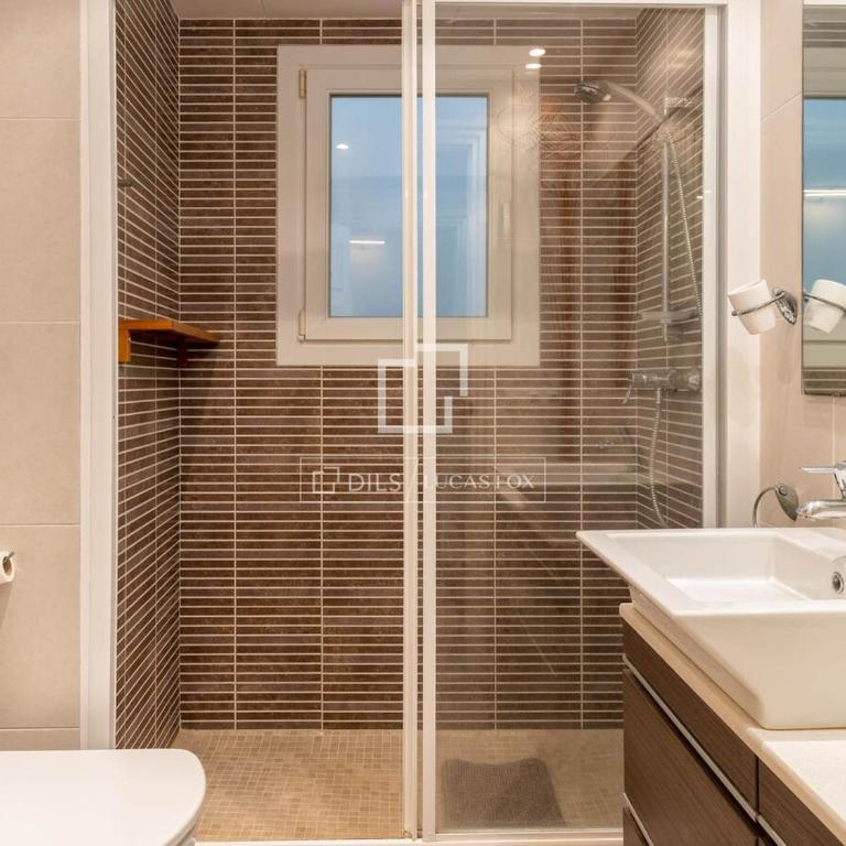 Incredible renovated apartment on the waterfront - Appartamento con 2 Camere da Letto, Balcone e Vista mare - 21