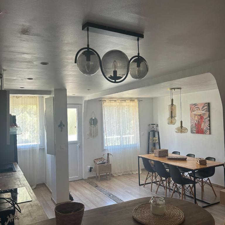 Cosy T2 avec terrasse à 5 min de la plage - Apartment mit 1 Schlafzimmer - 5