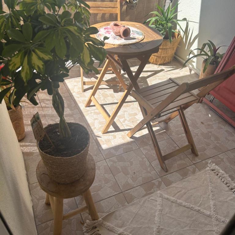 Cosy T2 avec terrasse à 5 min de la plage - Apartment mit 1 Schlafzimmer - 2