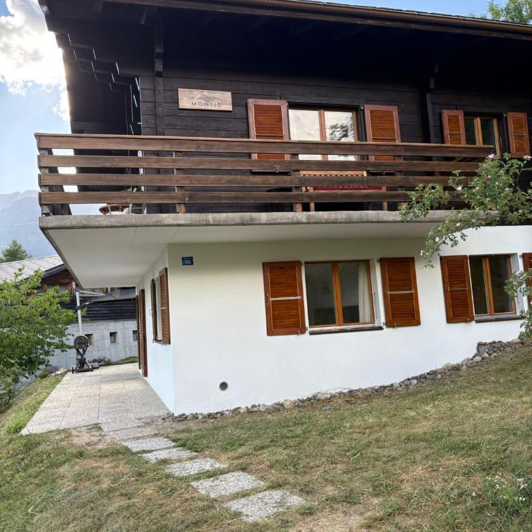 Chalet Montis - Ferienhaus mit 3 Schlafzimmern - 30