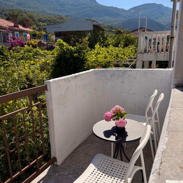 Guest House Oleander - Trokrevetna Soba - 1