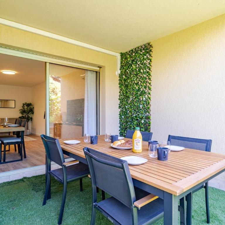 Beautiful 2-bedroom apartment, garden, swimming pool, sea within walking distance - Appartement 1 Chambre - 5