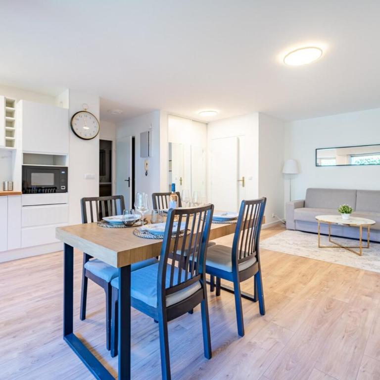 Beautiful 2-bedroom apartment, garden, swimming pool, sea within walking distance - Appartement 1 Chambre - 12