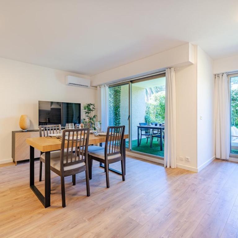 Beautiful 2-bedroom apartment, garden, swimming pool, sea within walking distance - Appartement 1 Chambre - 19