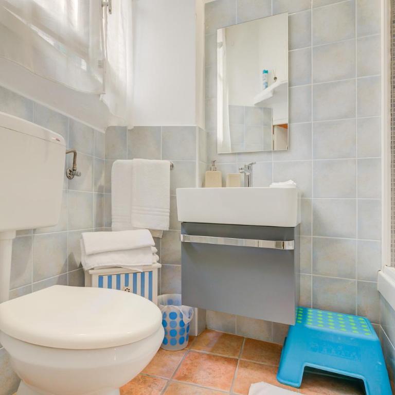 MINI ACCOMMODATION IN SANREMO LIGURIA - One-Bedroom Apartment - 17