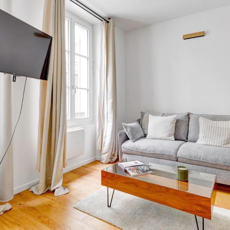BnBNova - 1BR - Eiffel Tower & Rue Gros Caillou - Apartment - 1