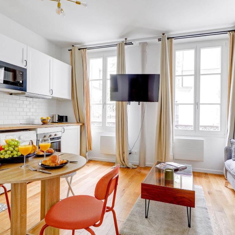 BnBNova - 1BR - Eiffel Tower & Rue Gros Caillou - Apartment - 11