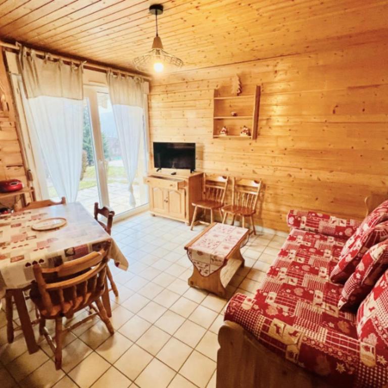 Peaceful stay in Gérardmer close to activities - Appartement - 69