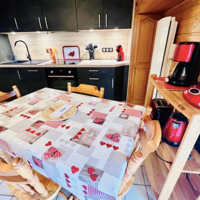 Peaceful stay in Gérardmer close to activities - Appartement - 8
