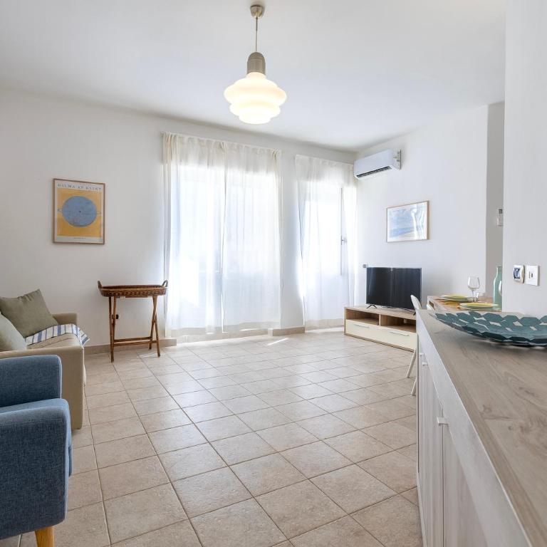 Al Piazzale Appartamento fronte Porto - Two-Bedroom Apartment - 30