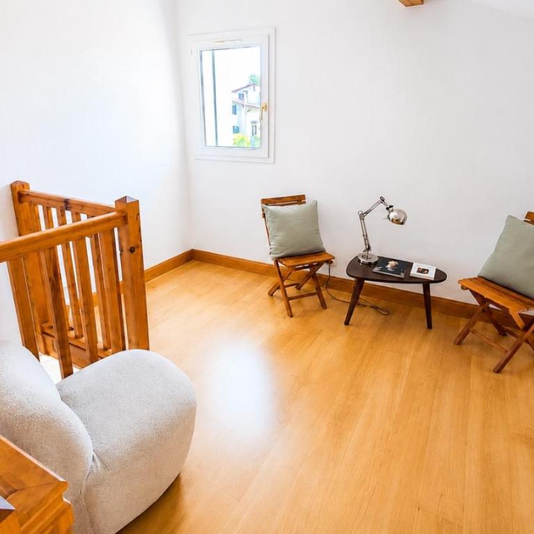 MUGA Basque Home, Hendaye Beach - Private Suite - Chambre Double avec Salle de Bains Privative - 5