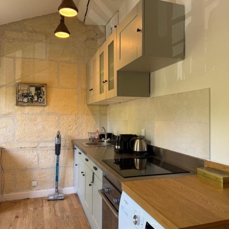 Appartement proche du centre-ville - Apartment mit 1 Schlafzimmer - 13