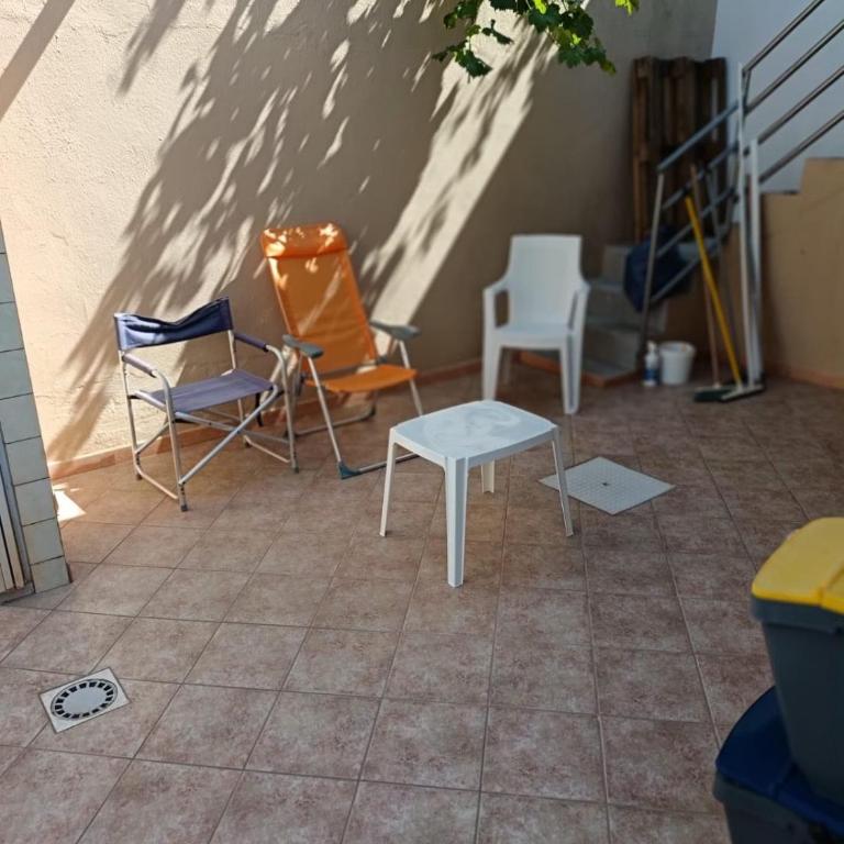 SirenaHouse - Appartamento con 2 Camere da Letto e Terrazza - 9
