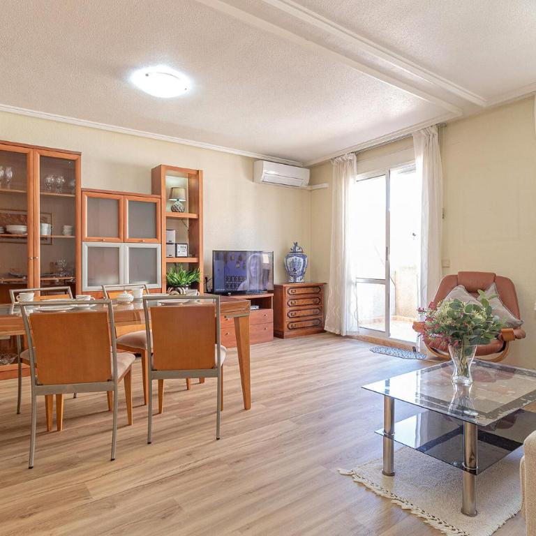 Nice Apartment In Torrevieja With Wifi - Appartamento con 2 Camere da Letto - 2