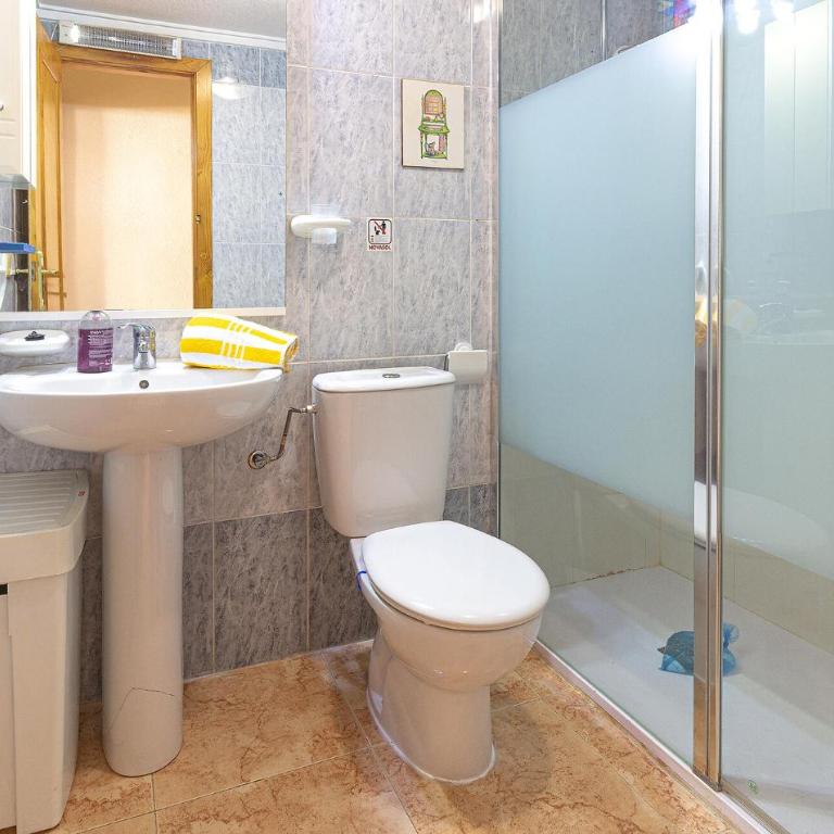 Nice Apartment In Torrevieja With Wifi - Appartamento con 2 Camere da Letto - 5