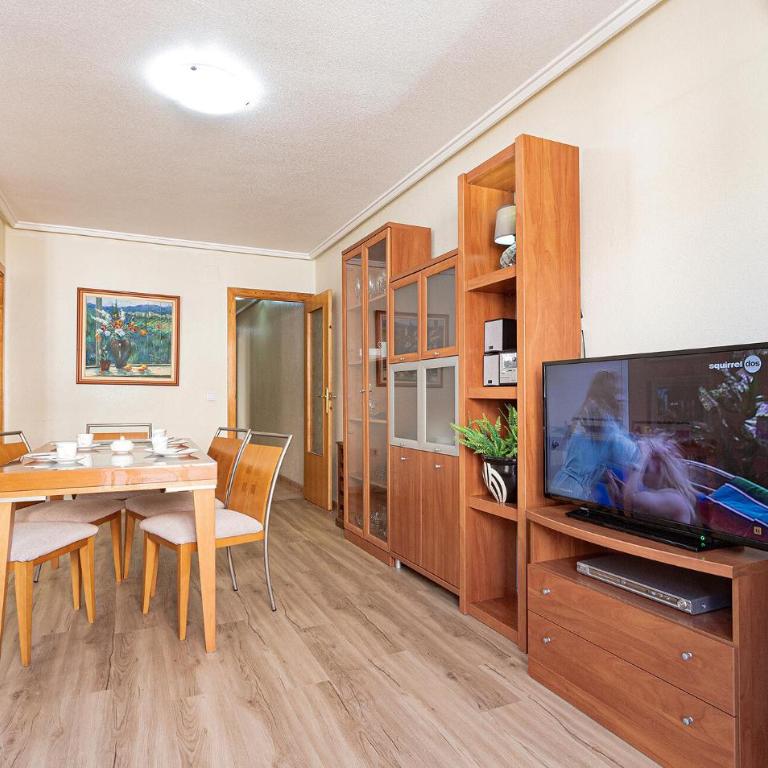 Nice Apartment In Torrevieja With Wifi - Appartamento con 2 Camere da Letto - 7