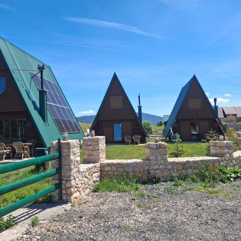 Three Houses - Kuća sa 2 Spavaće Sobe - 24