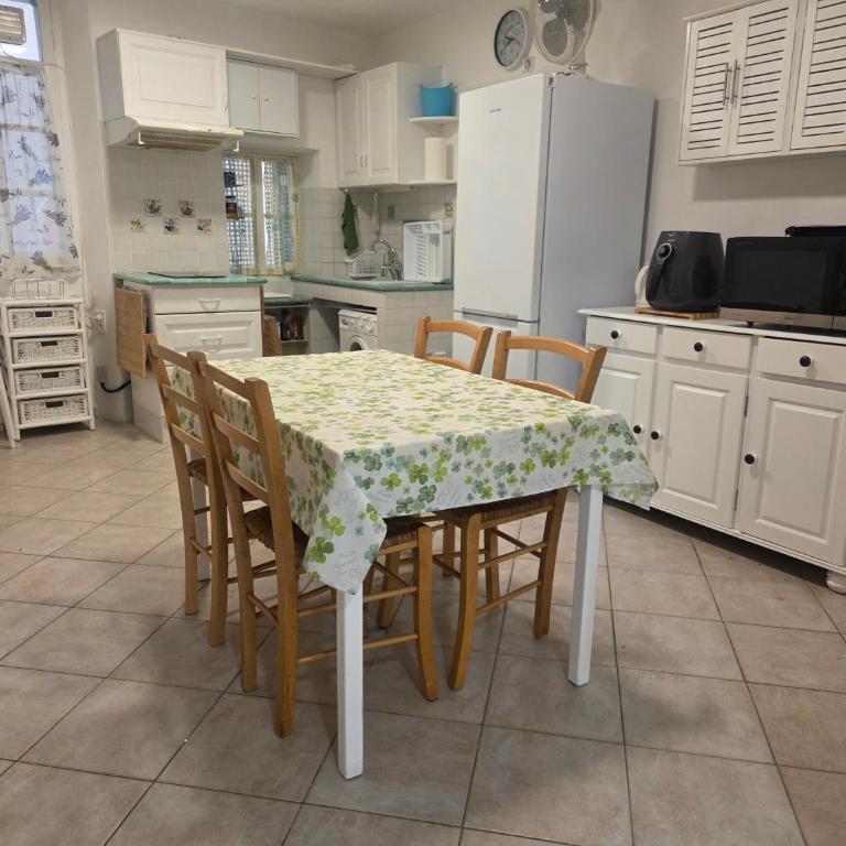 Le Soléna appartement climatisé au rez-de-chaussée dans le Vieux Menton - Appartement - Rez-de-Chaussée - 10