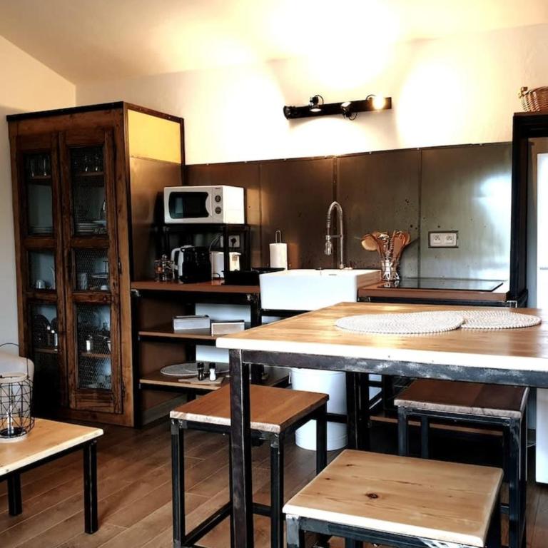 Casa di charme tra porto e centro città - Casa Vacanze - 3