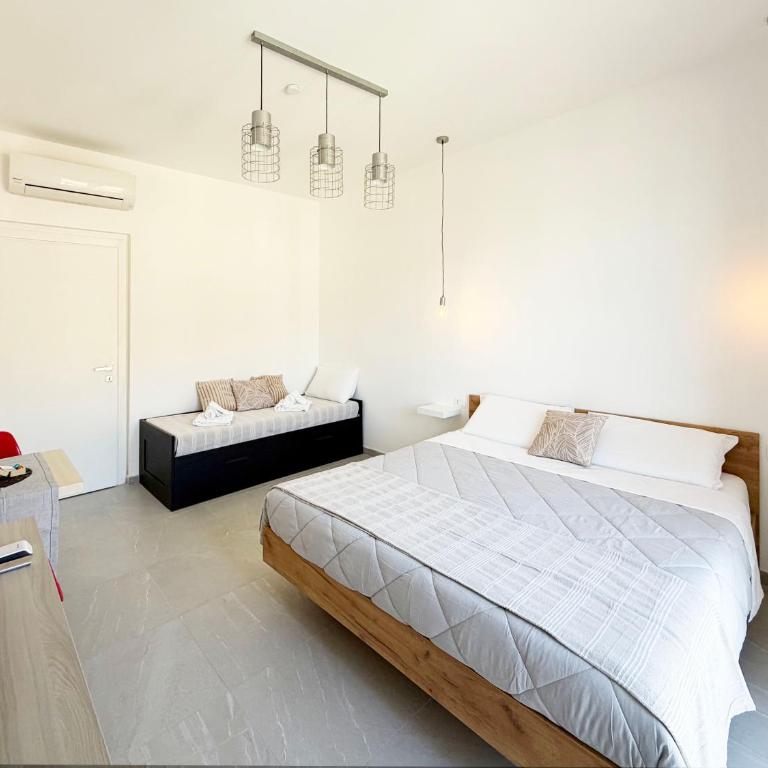 Feel Like Casa Lake Como - Deluxe Family Room - 6
