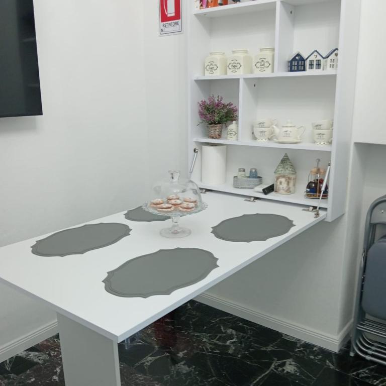 MB Monolocale in via XX Settembre - One-Bedroom Premium Apartment - 3
