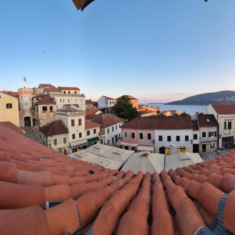 Clock Tower Apartments Duplex Old Town Herceg Novi - One-Bedroom Apartment - 11