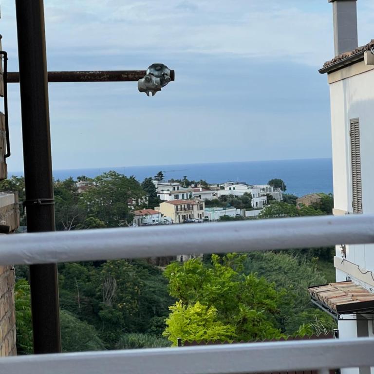 Corte Moscara Vasto Centro - Camera Matrimoniale Deluxe con Vista Mare Laterale - 4