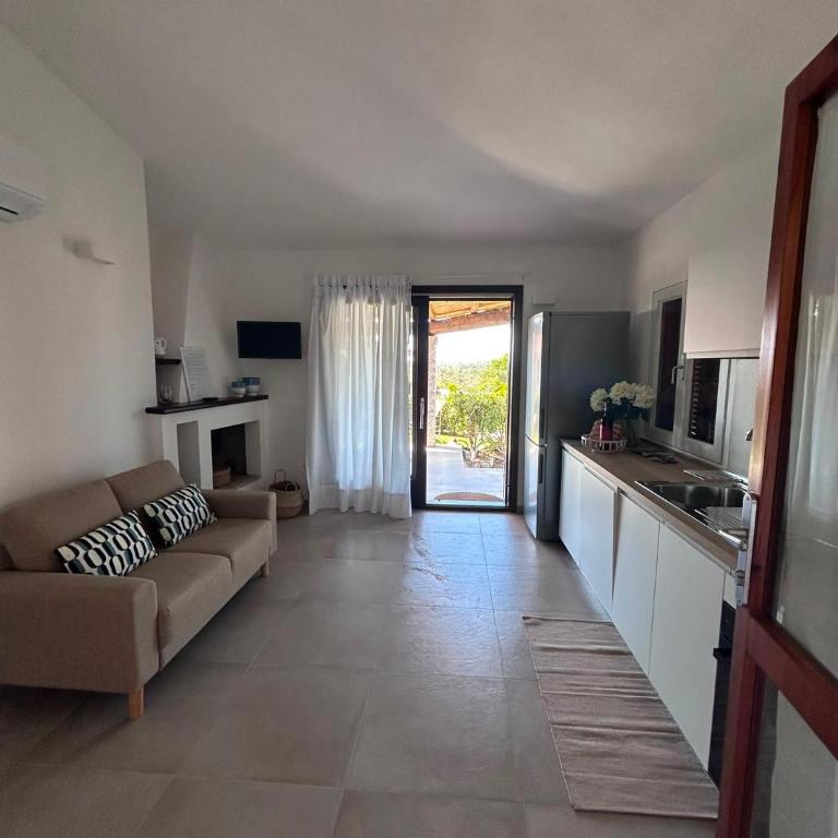 Villetta Tavolara Relax con giardino vicino al mare - Casa con 2 Camere da Letto - 14