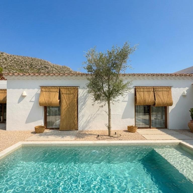 New Mediterranean Villa with heated pool - Villa de 3 dormitorios - 1