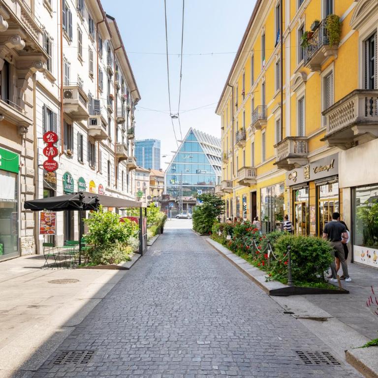 Elegant Apartment in Paolo Sarpi - Milano Center - One-Bedroom Apartment - 12