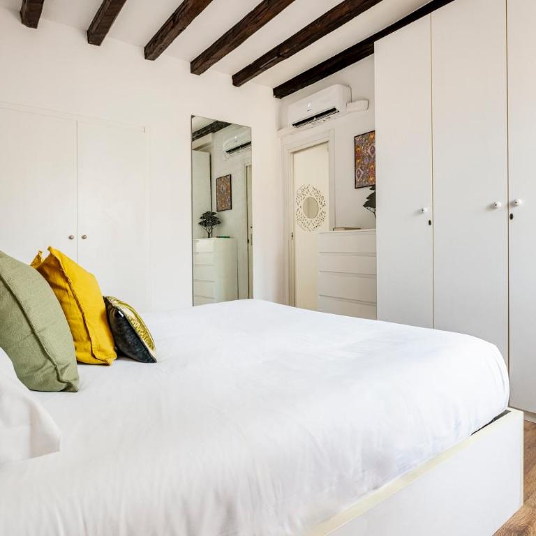 Elegant Apartment in Paolo Sarpi - Milano Center - One-Bedroom Apartment - 31