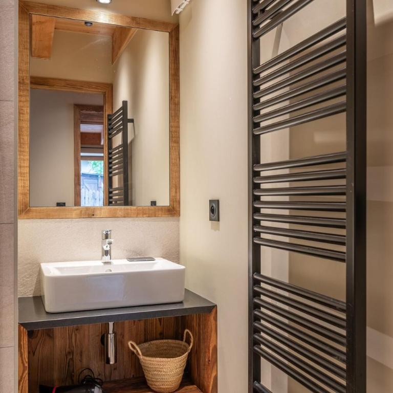 Chalet l'Envers - atelier ski et vélo - Appartement 2 Chambres - 2