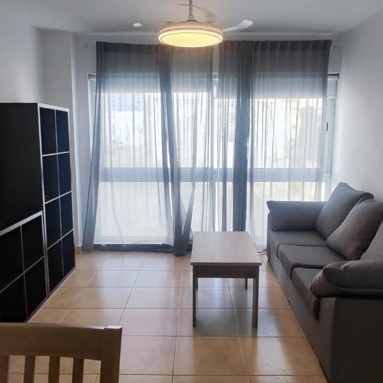 Apartamento en plaza Goya de Conil - Apartamento de 2 dormitorios - 1
