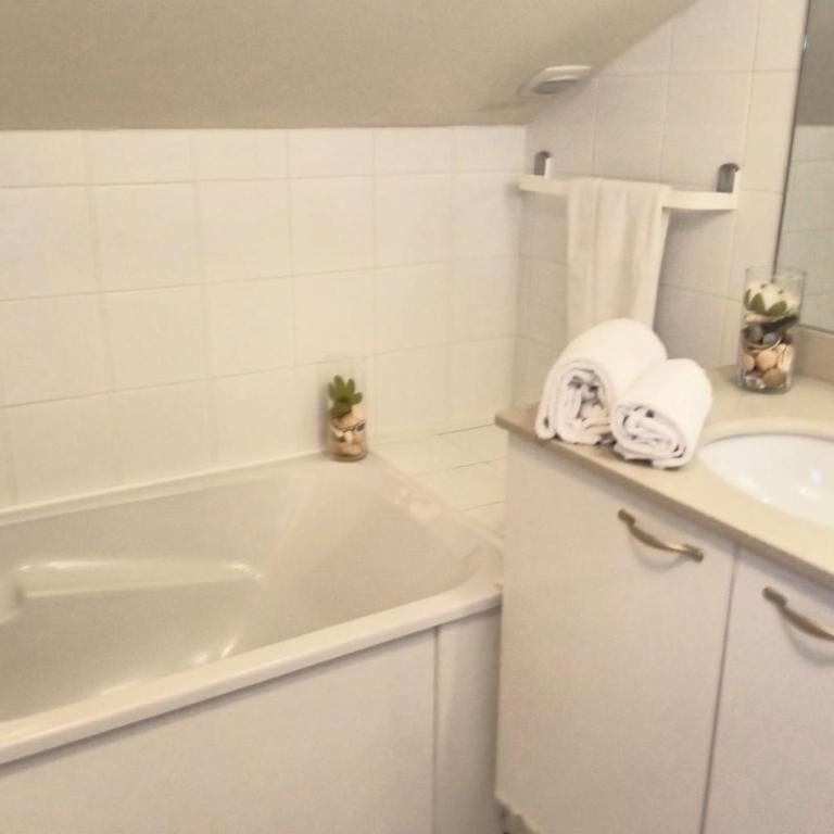 Villa 145 m proche océan avec piscine et jardin - Maison de Vacances - 19