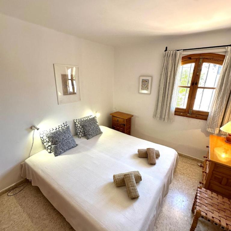 Stunning View Home with Garden & Pool in San Juan de Capistrano - Two-Bedroom Apartment - 18
