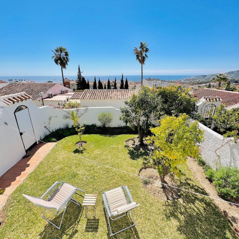 Stunning View Home with Garden & Pool in San Juan de Capistrano - Two-Bedroom Apartment - 24
